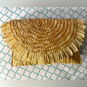 Straw Clutch - Perfect for Spring/Summer